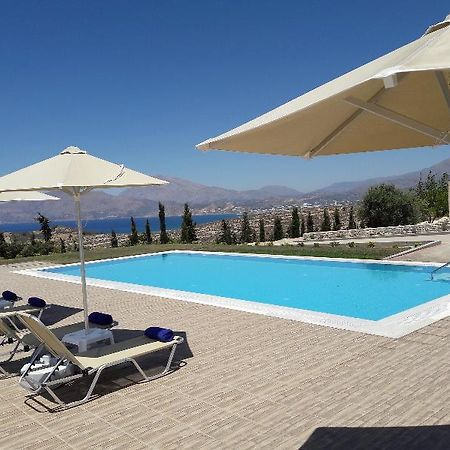 Orelia Cretan Villas & Deluxe Apartments กามิลารี ภายนอก รูปภาพ