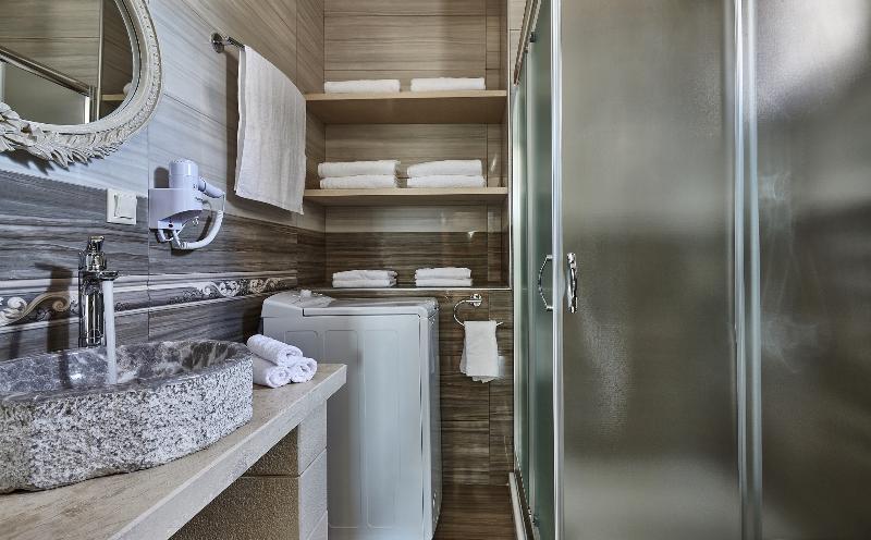 Orelia Cretan Villas & Deluxe Apartments กามิลารี ภายนอก รูปภาพ